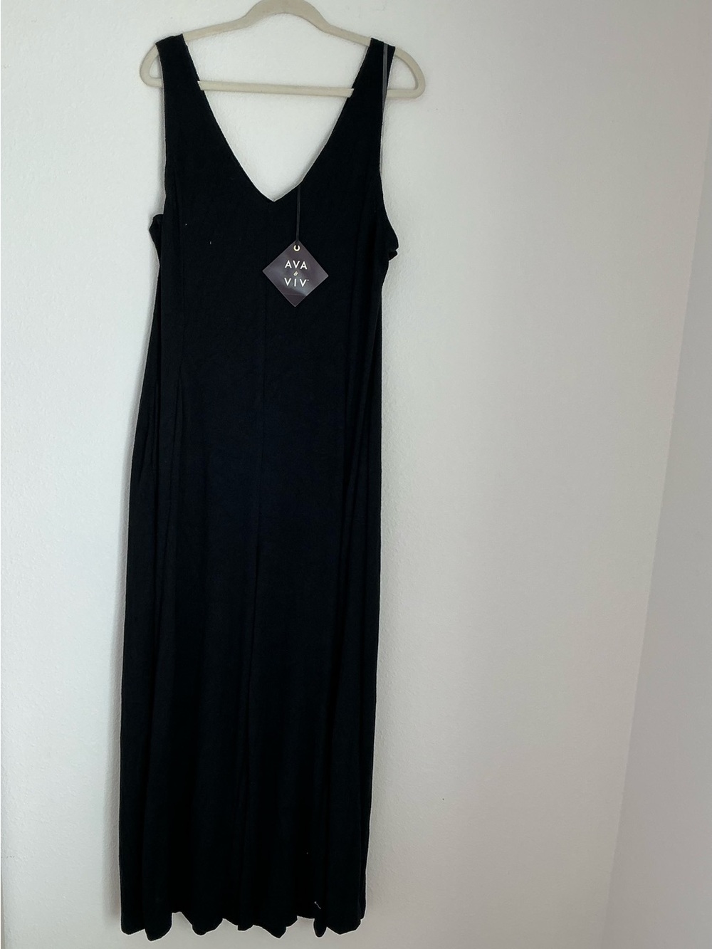 Ava & Viv Black V-Neck Sleeveless Maxi Jumpsuit